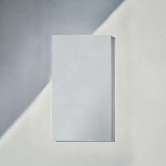 RC2026D4FB1 R3 Series 20-in x 26-in x 4-in Cabinet, Bevel Edge