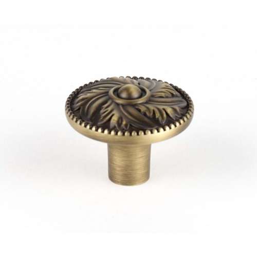 Knob in Antique English Matte