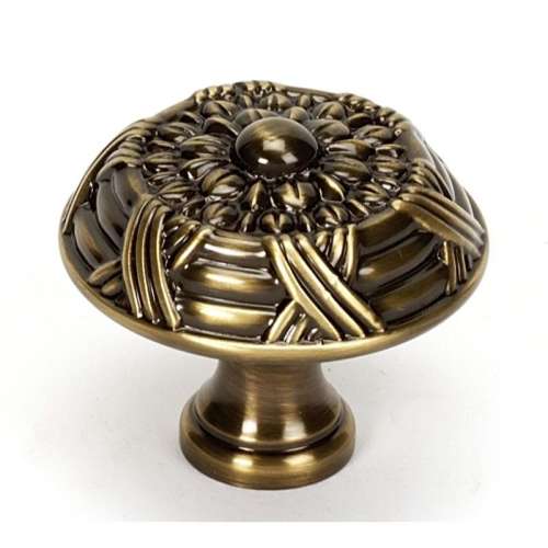 Knob Traditional 1-1/2-in in Antique English