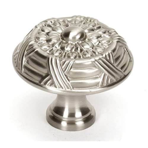 Knob Traditional 1-1/2-in in Satin Nickel