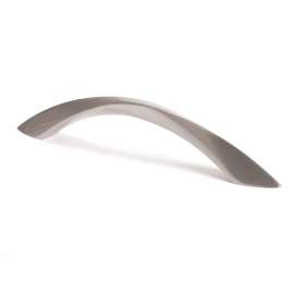 Advantage Plus-6 9412-1BPN-P Pull 128mm CC in Brushed Nickel