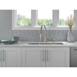 19835Z-SPSD-DST Auburn Single Handle Pull Down Kitchen Faucet with Soap Dispenser and ShieldSpray Technology, Spotshield Stainless