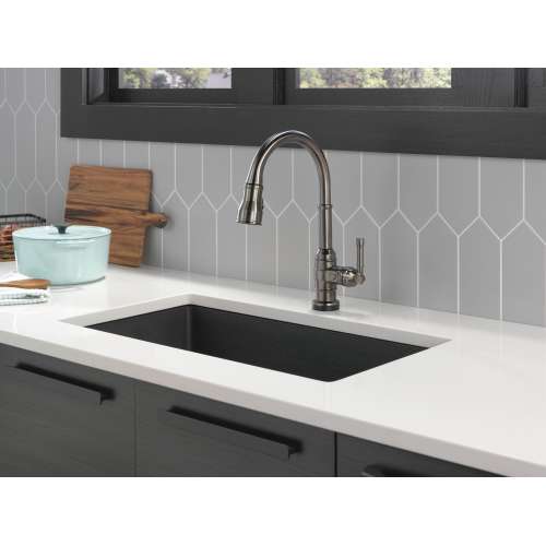 9190T-KS-DST Broderick Single Handle Pull Down Kitchen Faucet with Touch2O Technology, Black Stainless