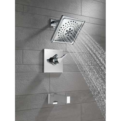 Zura Bathtub and Shower Trim in Polished Nickel
