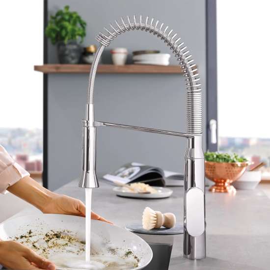 K7 Medium Single-Handle Semi-Pro Dual Spray Kitchen Faucet 1.75 GPM (6.6 L/min), 31380000