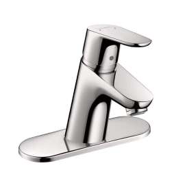 04370000 Focus Bathroom Faucet Single Hole Faucet with Lever Handle and Base Plate in Chrome
