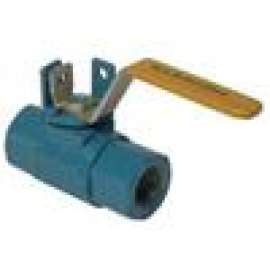 Ball Valve 1in Carbon Steel 2-Piece Threaded 3000 PSI Full Port WKM DynaSeal - Mfg# 1FB138CS243S2WR